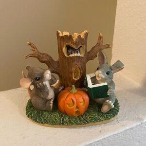 Charming Tails by Fitz and Floyd. Ghost Stories Figurine. Halloween/Fall.